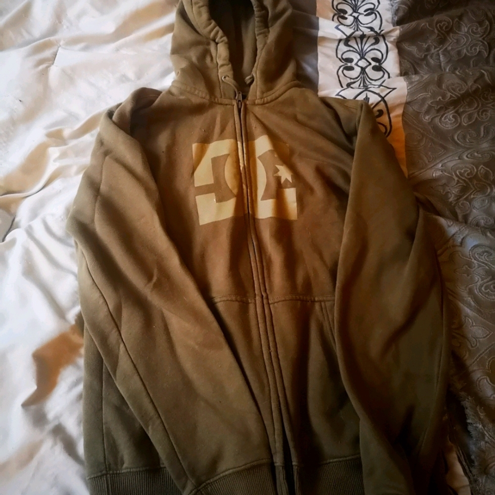 DC sweater